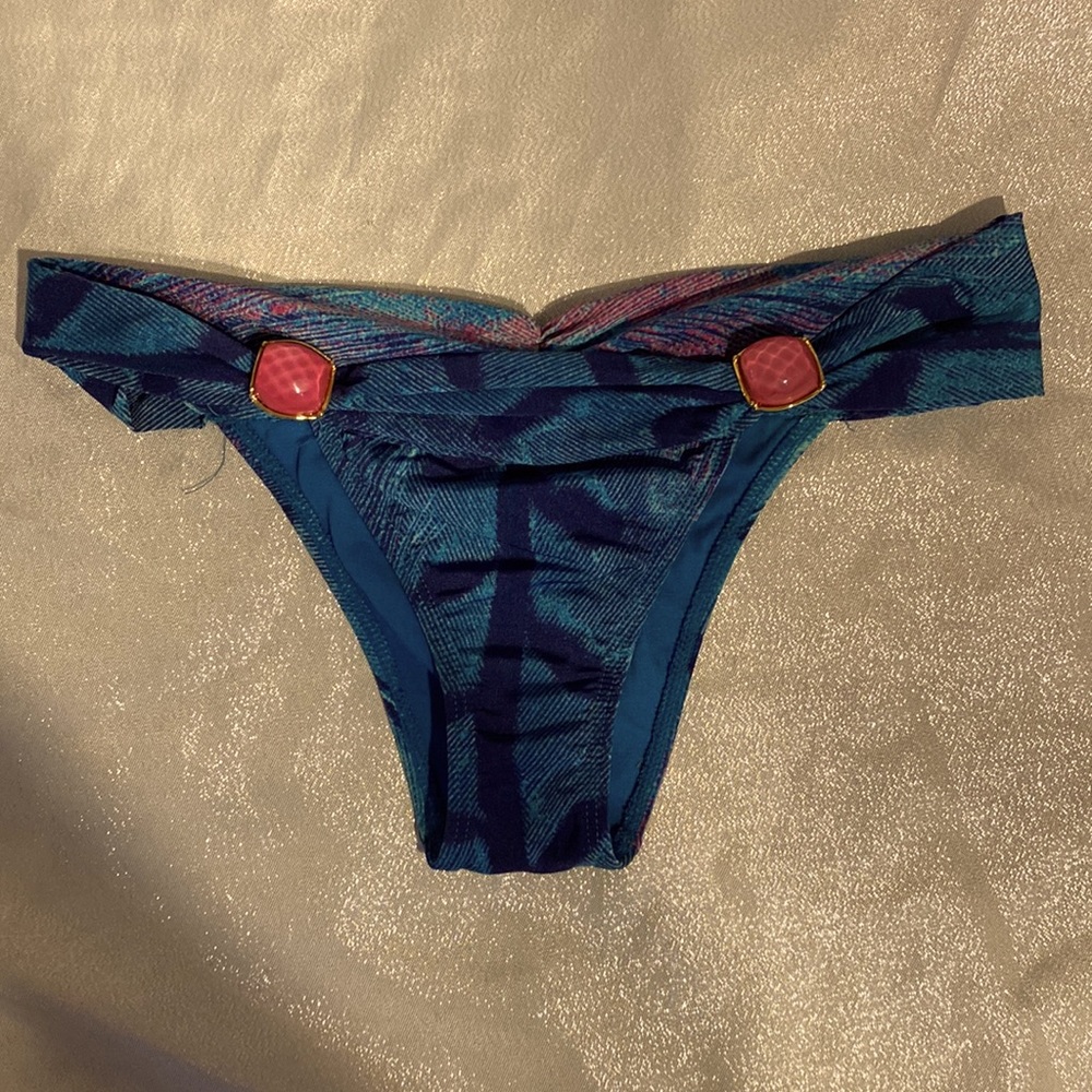 Despi bikini bottoms